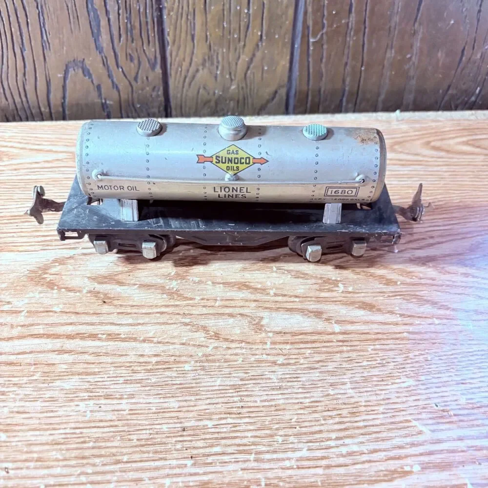 Lionel Rr Lines 1680 O Gauge Gas Sunoco Oils Motor Oil Tin Tanker
